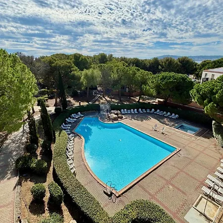 Semesterbostad Le Des Pins, Terrasse & Piscine En Pinede
